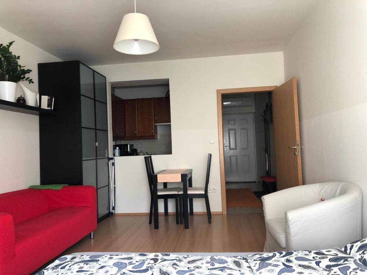 Cozy Apartment In District 8 — Photos 3